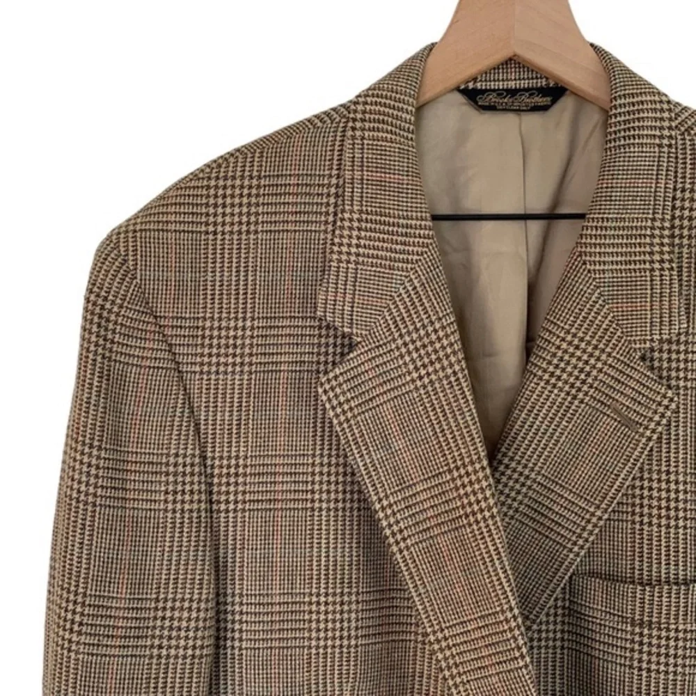 Brooks Brothers Tan Plaid Lambswool 2 Button Madison Relaxed Fit Sport Coat